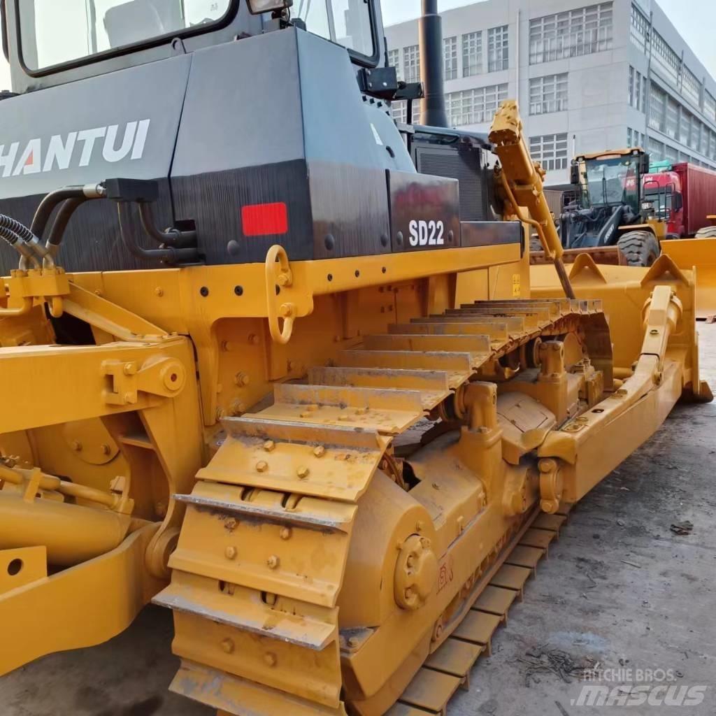Shantui SD 22 Bulldozer