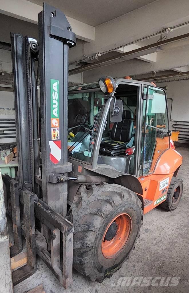 Ausa C 500 H Geländestapler