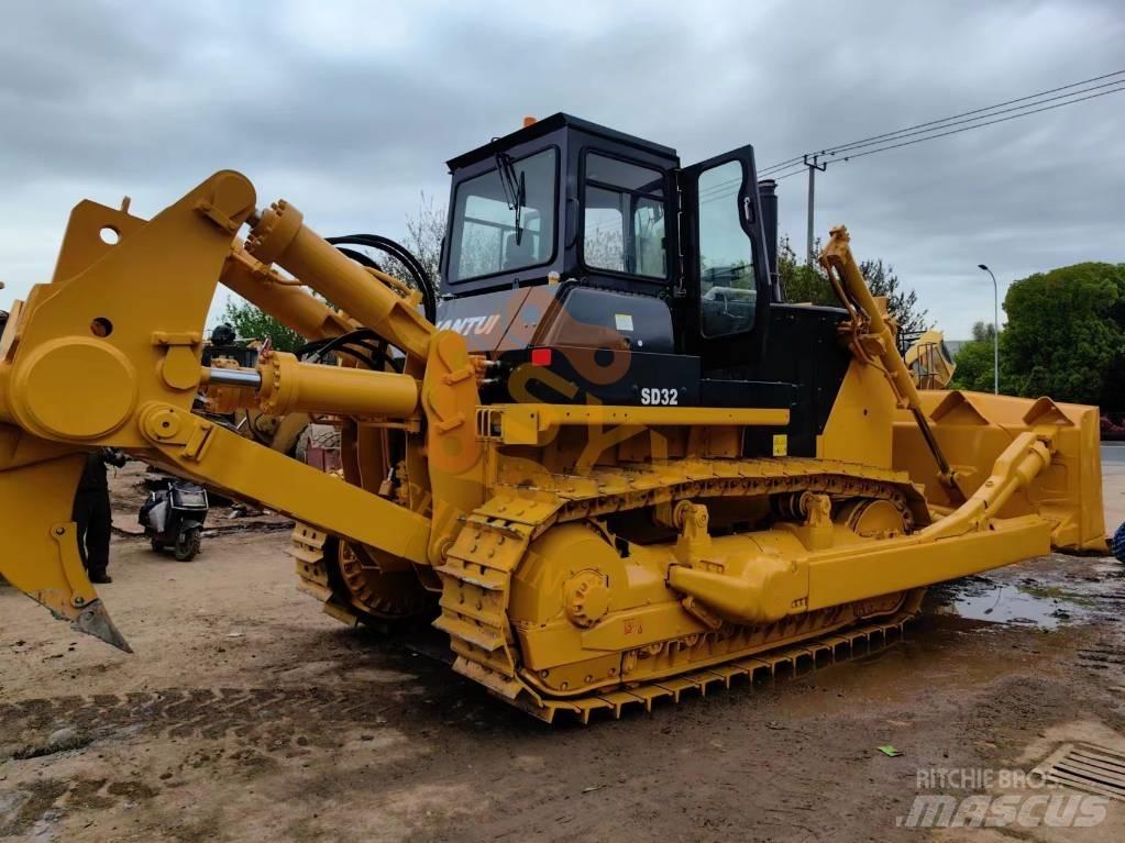 Shantui SD 32 Bulldozer