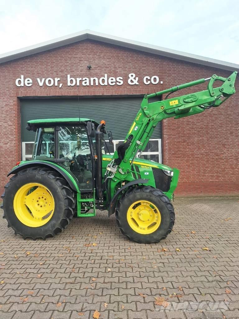 John Deere 5075M Traktoren