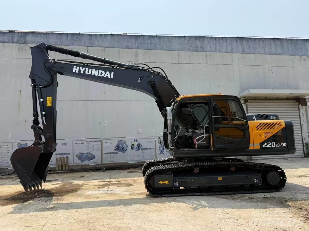 Hyundai R220LC-9S Midibagger  7t - 12t