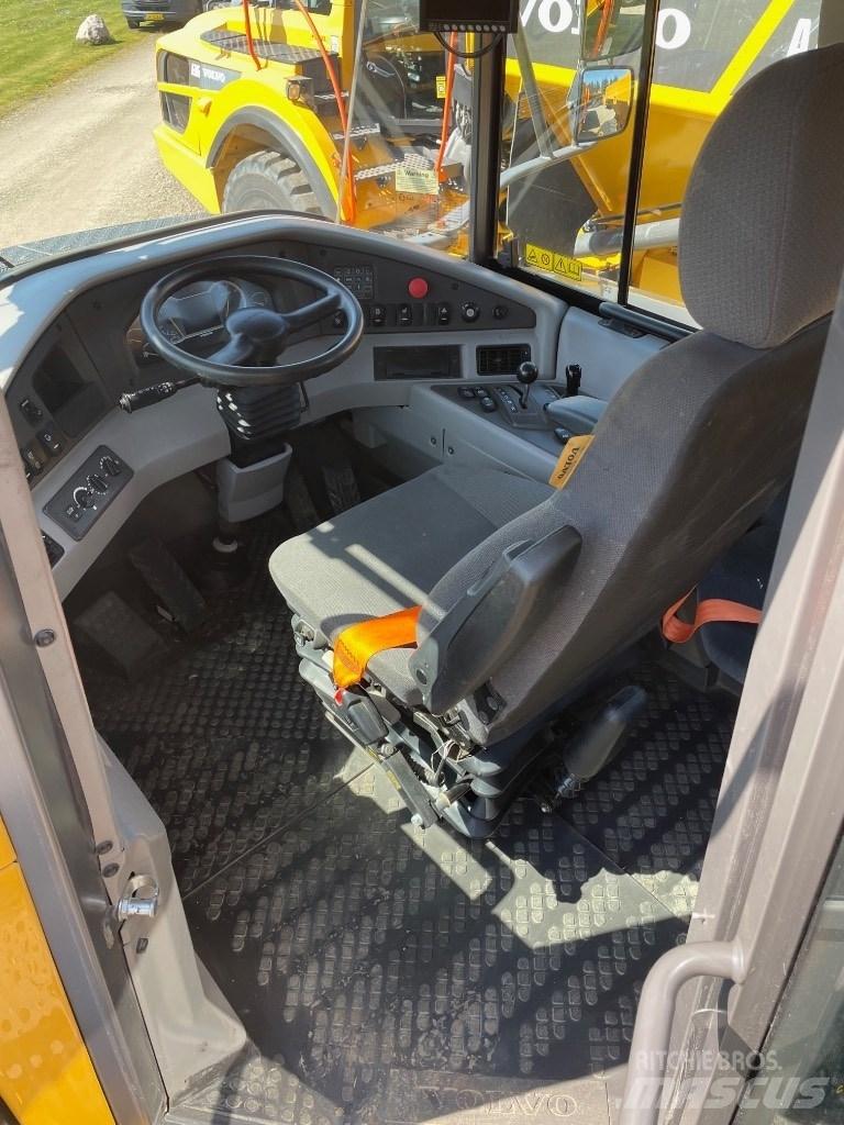 Volvo A30G Dumper - Knickgelenk