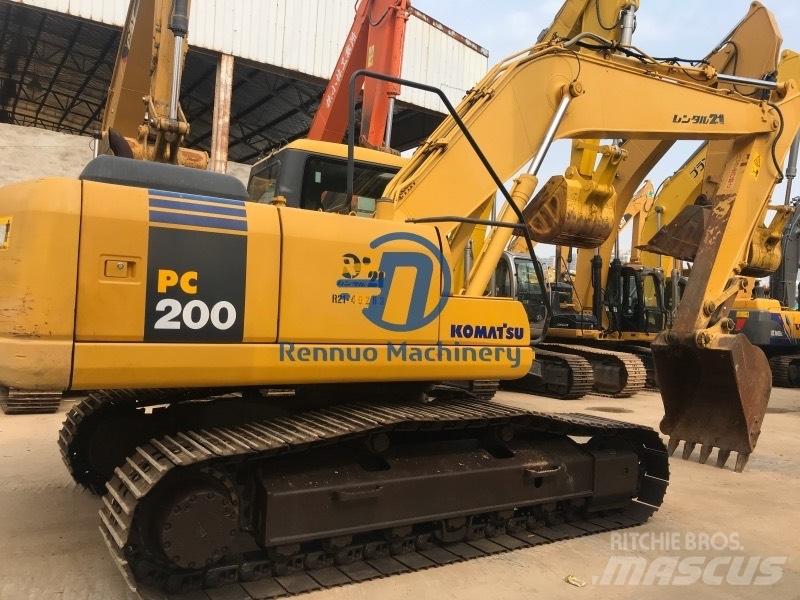 Komatsu PC200-7 Raupenbagger