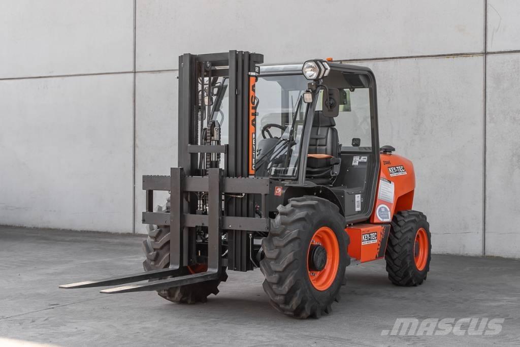 Ausa C 251 H x4 Diesel heftrucks