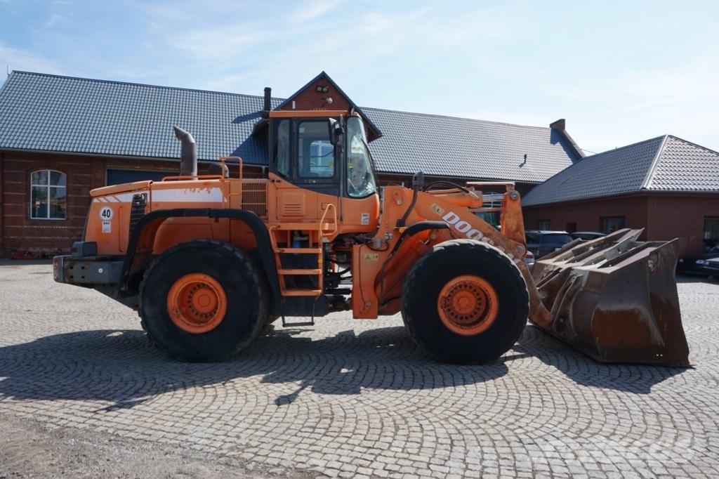 Doosan DL 400 Radlader