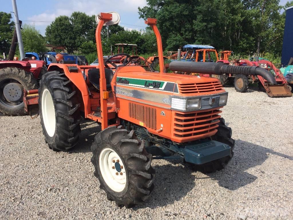Kubota L1-45 Traktoren