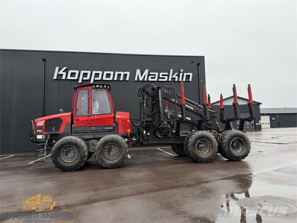 Komatsu 895 Forwarder