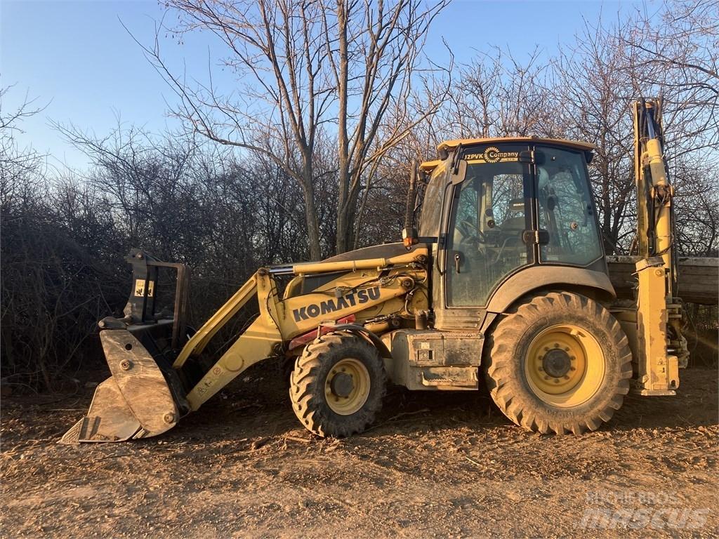 Komatsu WB93R-8 Baggerlader