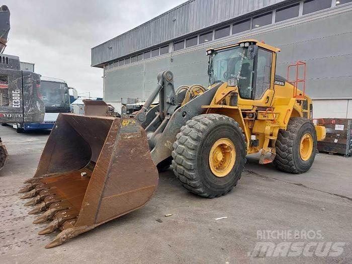 Volvo L150H Andere Krane