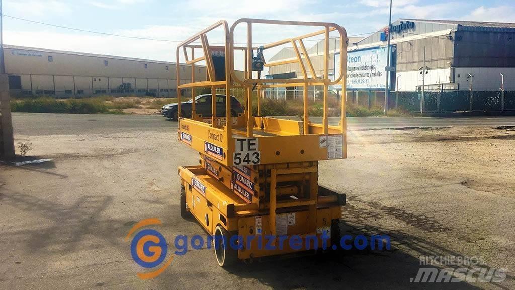 Haulotte Compact 10 Scheren-Arbeitsbühnen