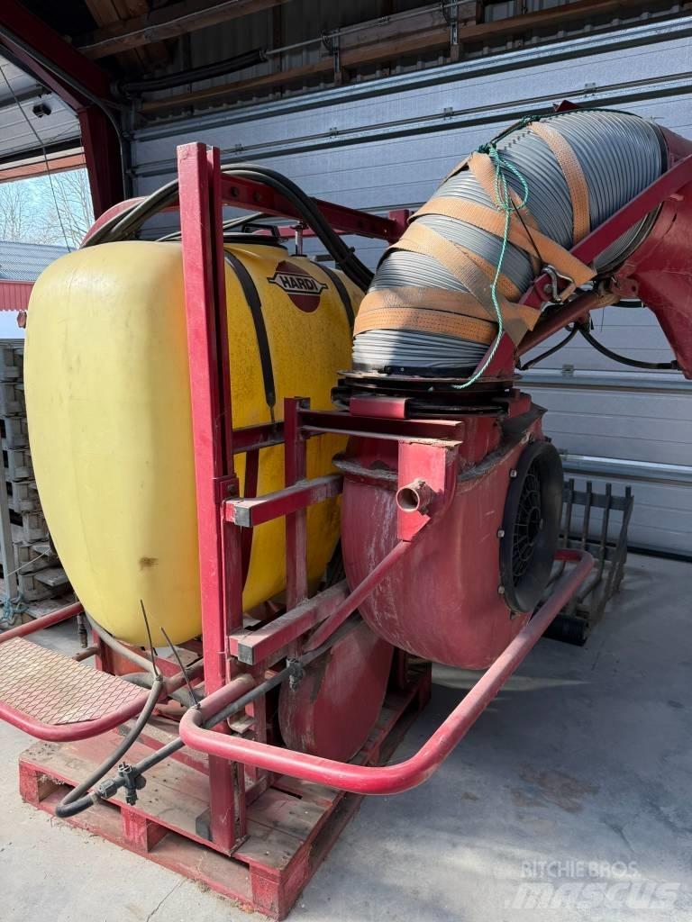 Hardi 600 SVCO Anbauspritzen