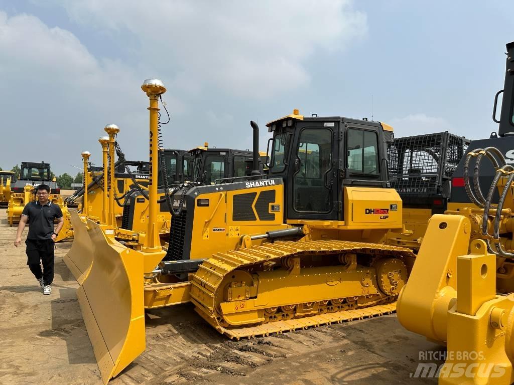 Shantui DH13 Bulldozer