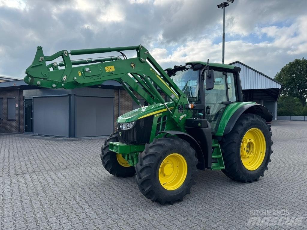 John Deere 6120 M Traktoren