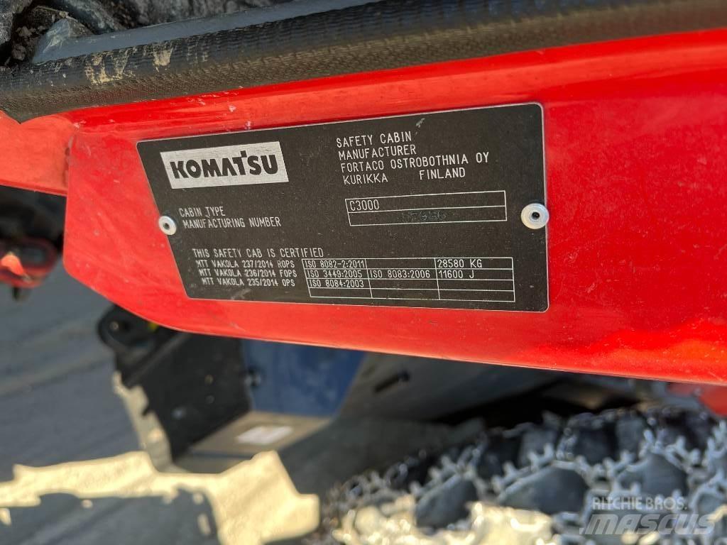 Komatsu 931 Harvester