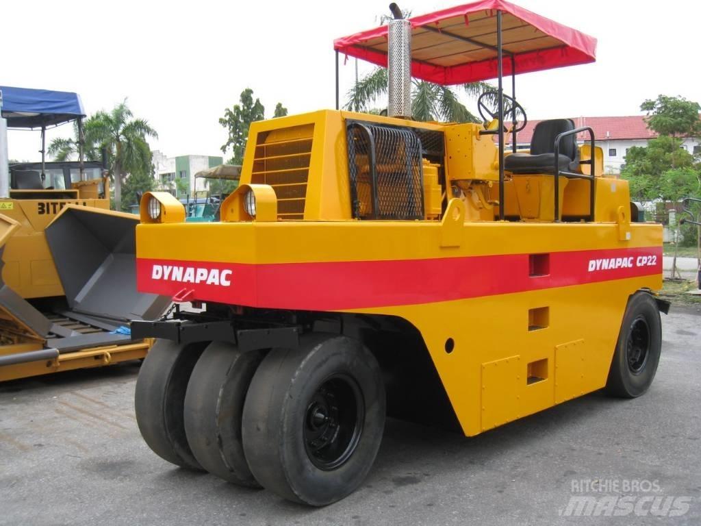 Dynapac CP 22 Gummiradwalzen
