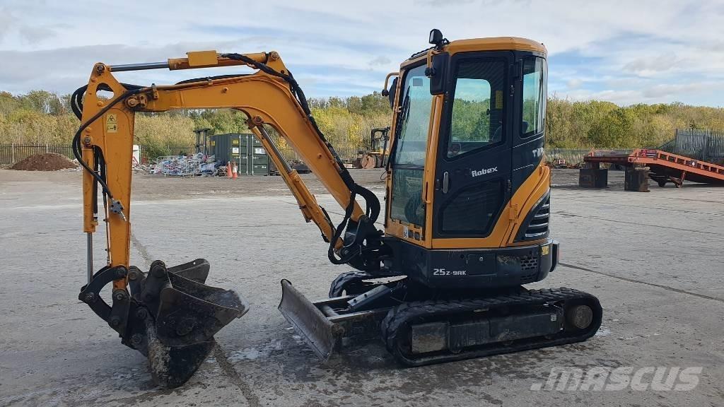 Hyundai R25Z-9 AK Minibagger < 7t