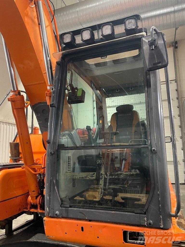 Doosan DX 160 Raupenbagger