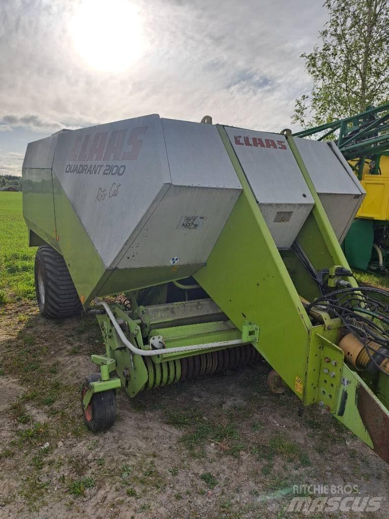 CLAAS 2100RC Quaderpressen