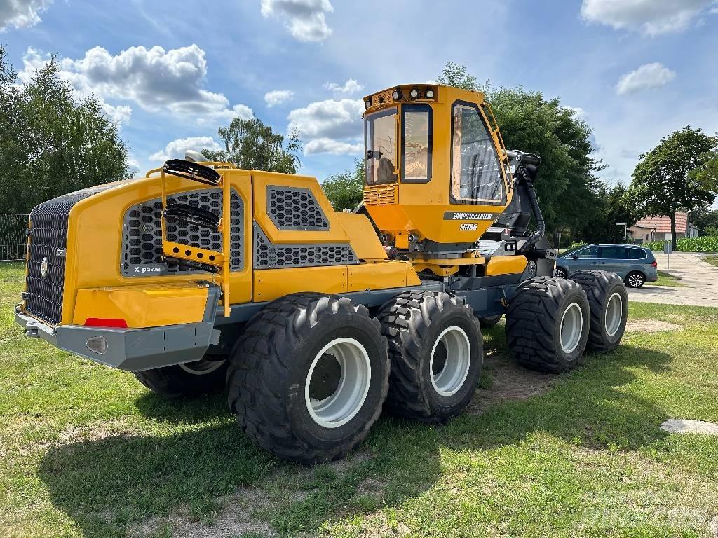 Sampo HR 86 Harvester