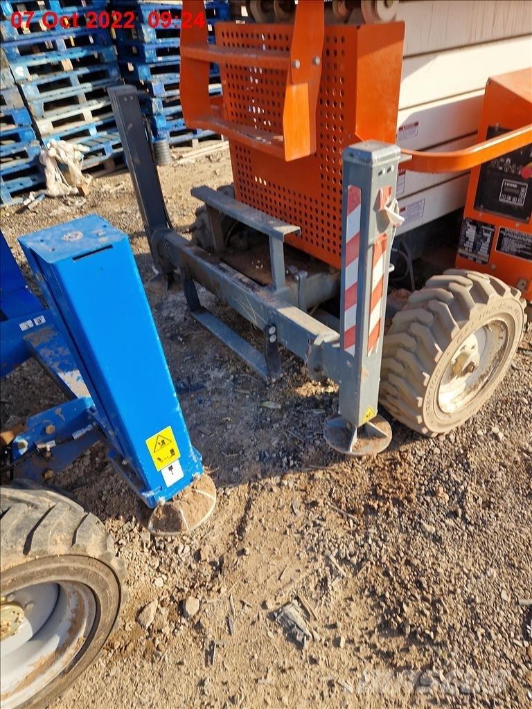 Snorkel S 3370 RT Scheren-Arbeitsbühnen