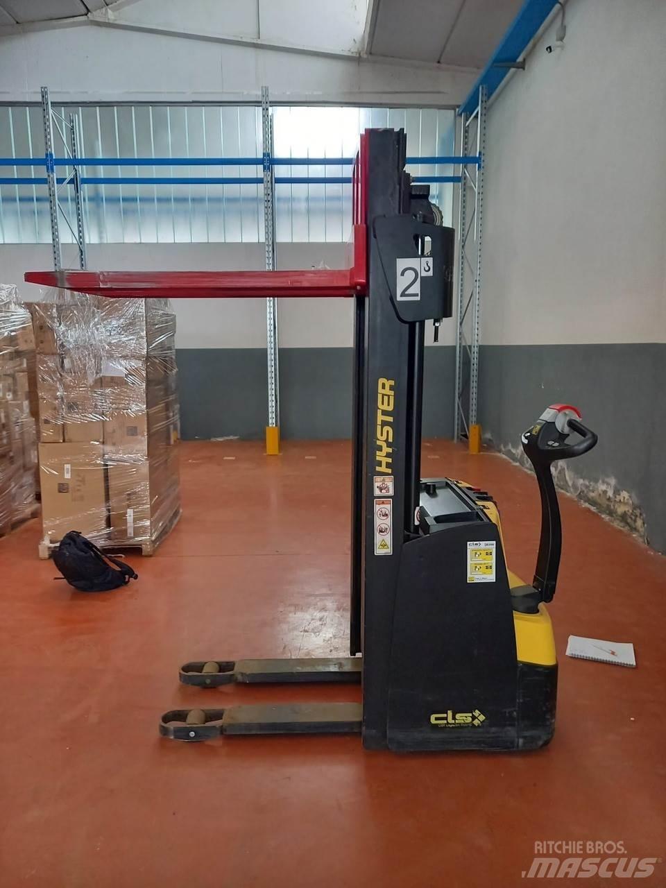 Hyster S1.2 Deichselstapler