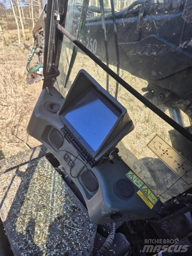 Eco Log 560D Harvester