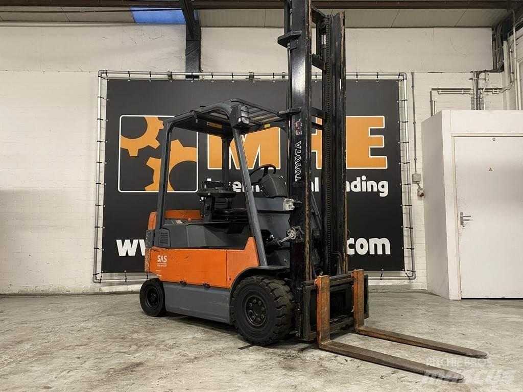 Toyota 7FBMF25 Elektrische heftrucks