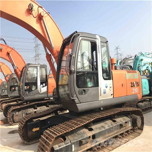 Hitachi ZX 210 Raupenbagger