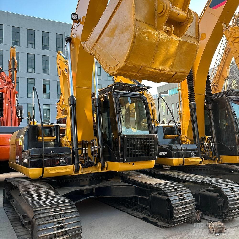 CAT 323 D Raupenbagger