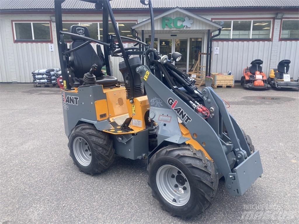 GiANT G1100 Multifunktionslader