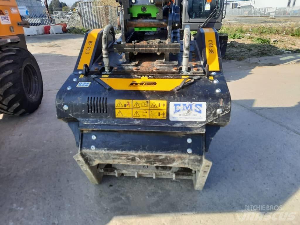 MB Crusher BF 90.3 Brecherlöffel