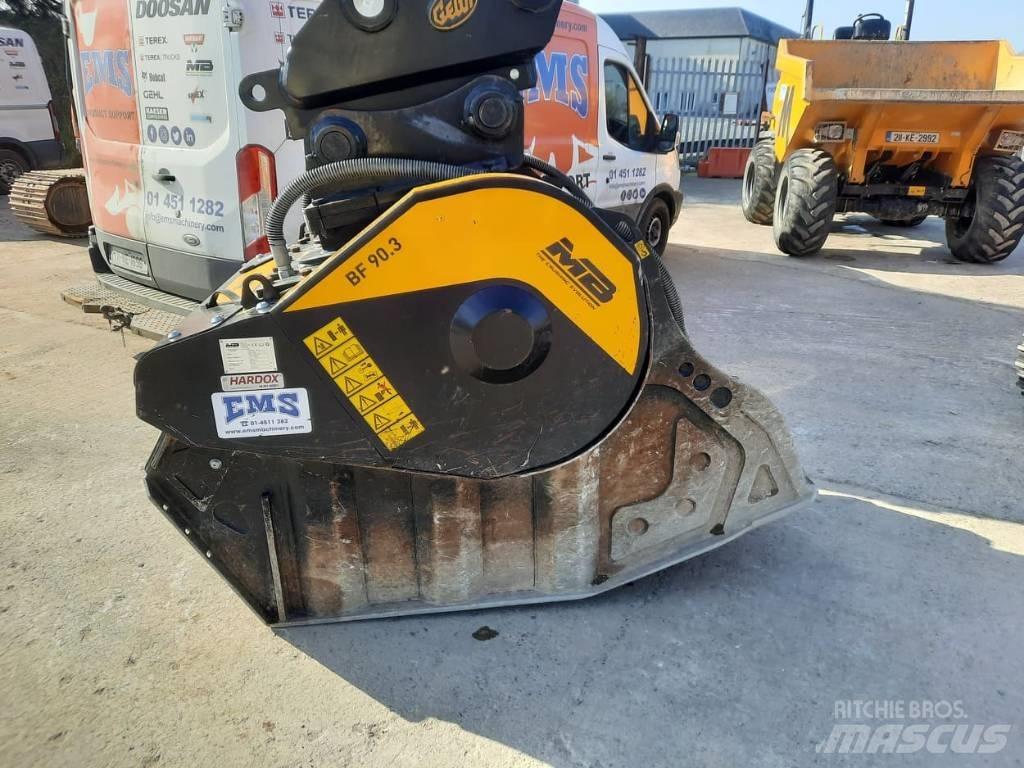 MB Crusher BF 90.3 Brecherlöffel