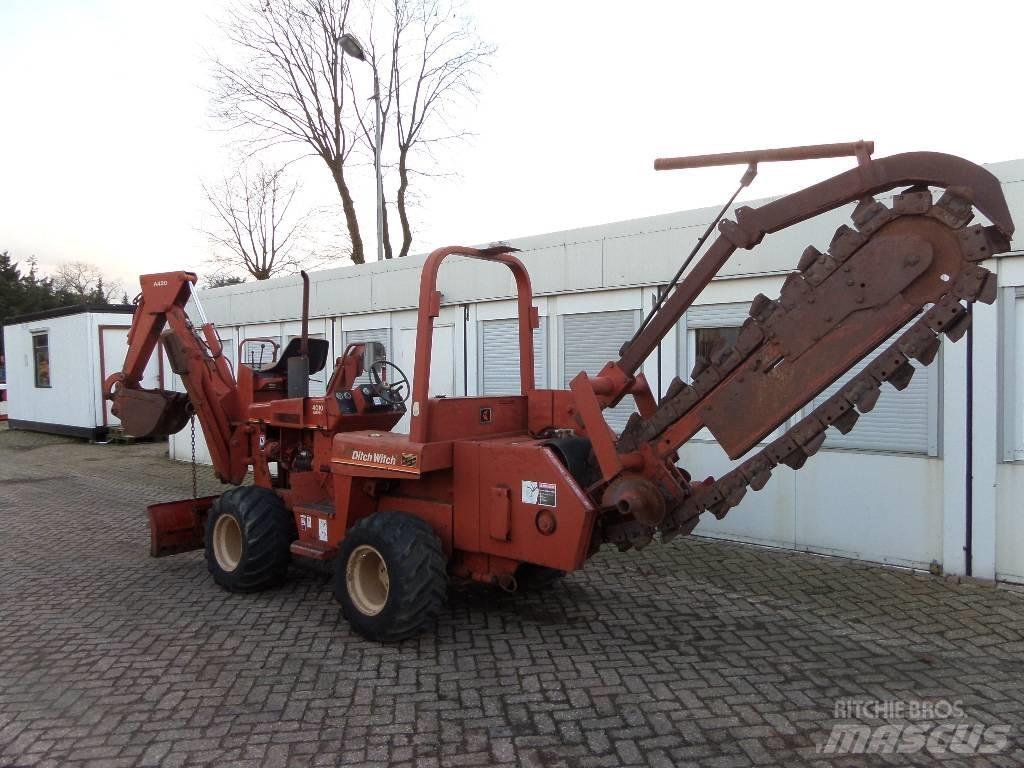 Ditch Witch 4010 DD Grabenfräse