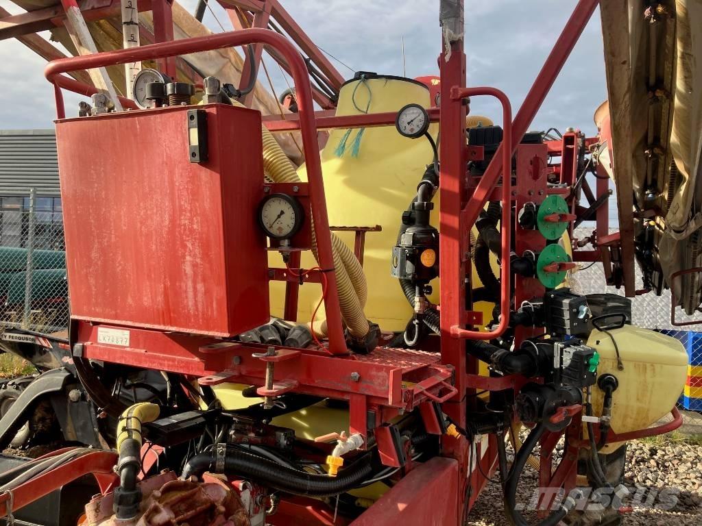 Hardi Commander Twin Anhängespritzen
