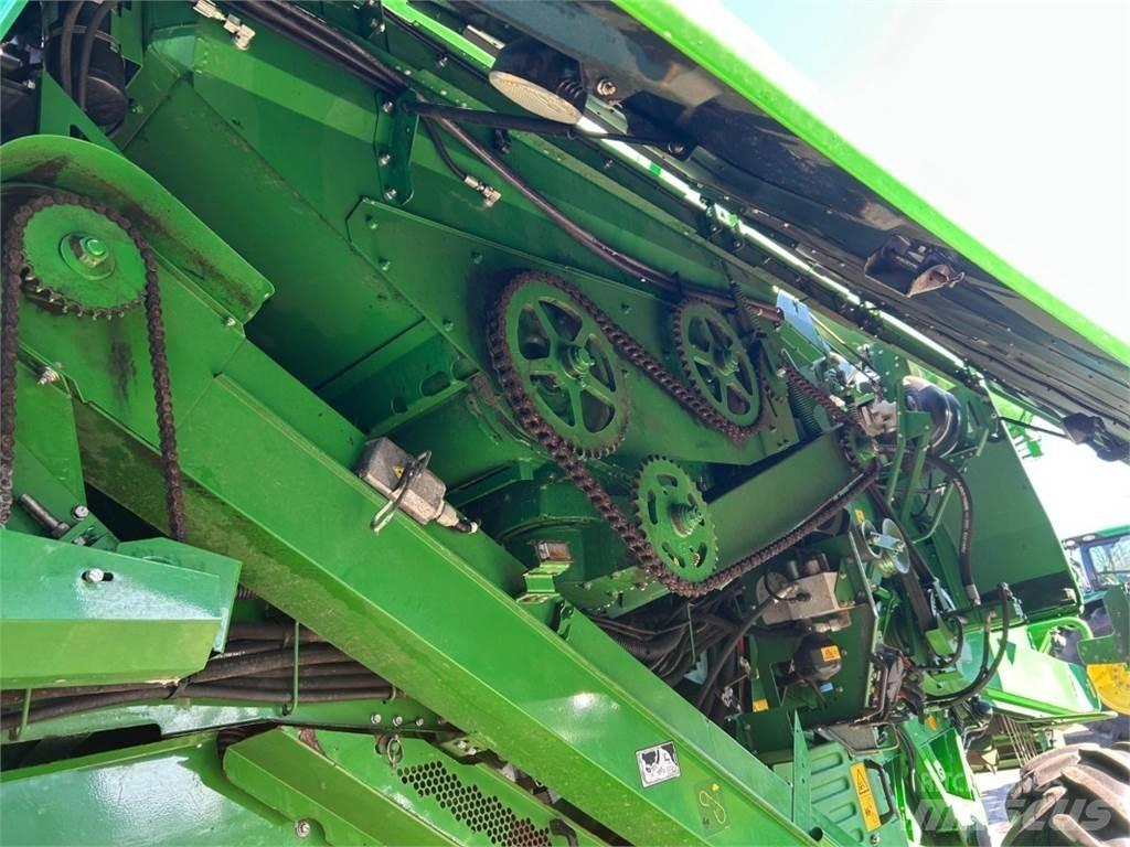 John Deere T660 Mähdrescher
