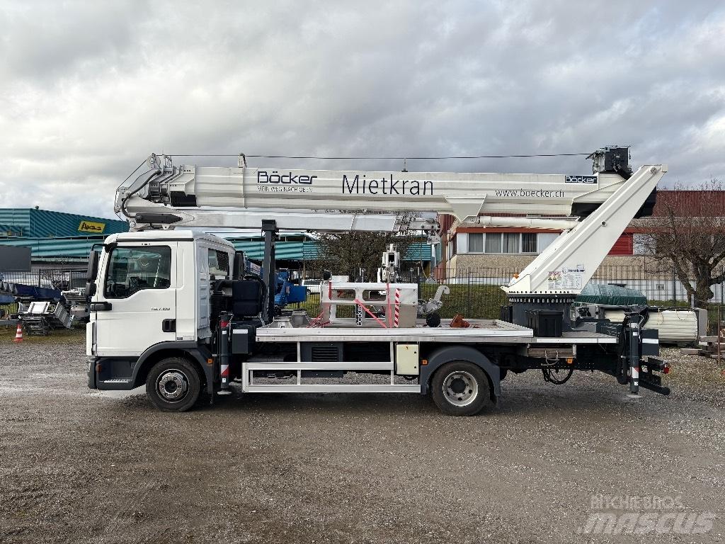 Böcker AK 37/4000 Ruwterrein kranen