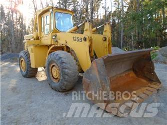Clark Michigan 125 B Radlader