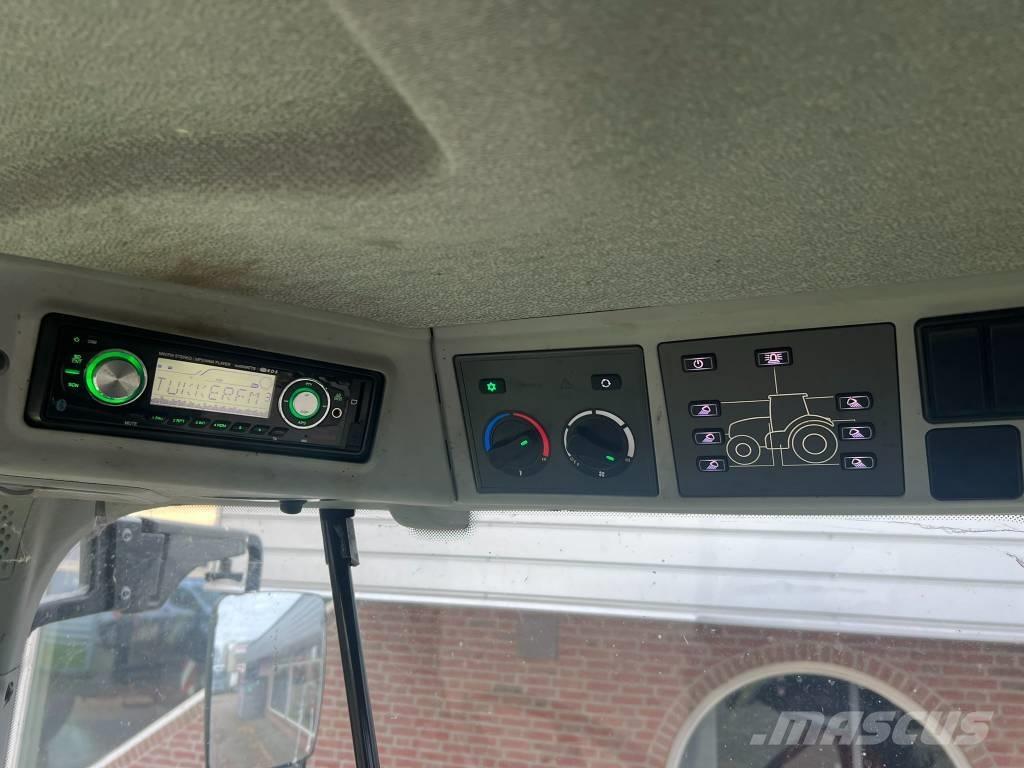 CLAAS Arion 610 CIS Traktoren