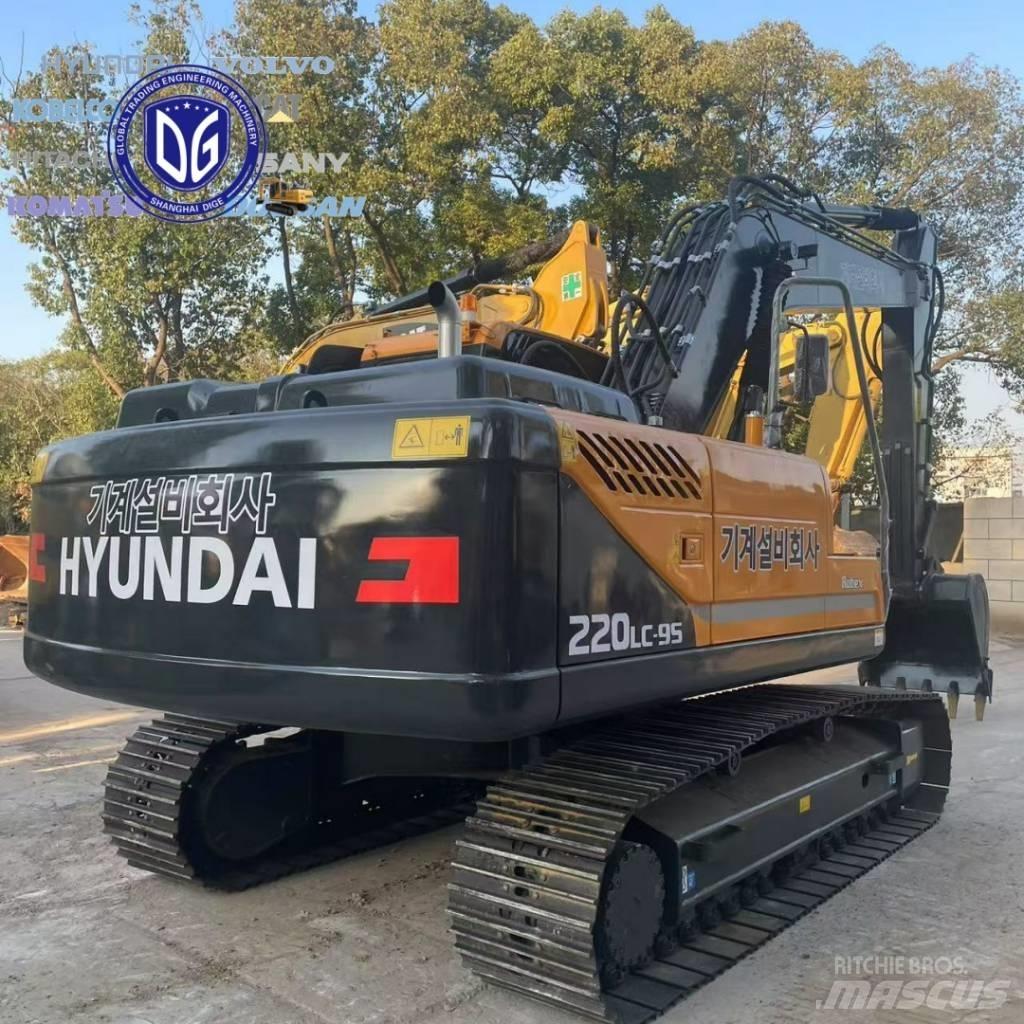 Hyundai 220LC-9S Raupenbagger