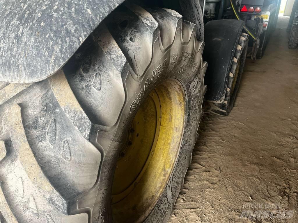 John Deere 6820 Traktoren