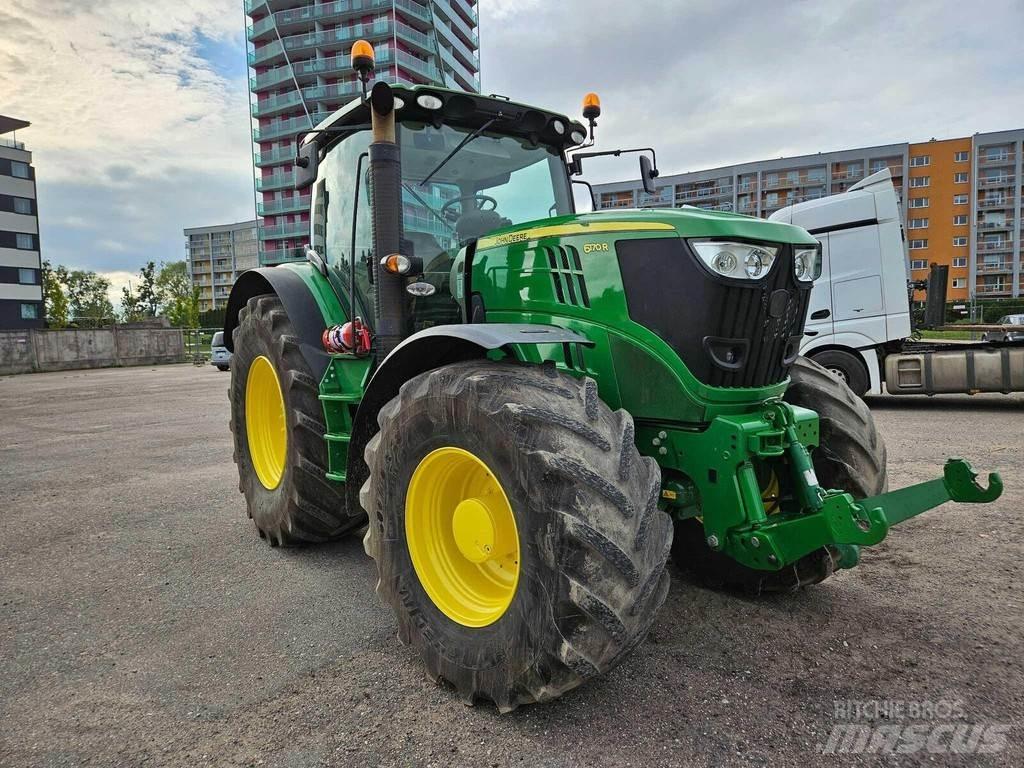 John Deere 6170R Traktoren