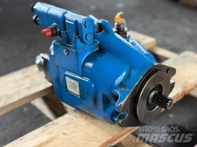 Eaton HYDRAULIC PUMP Hydraulik