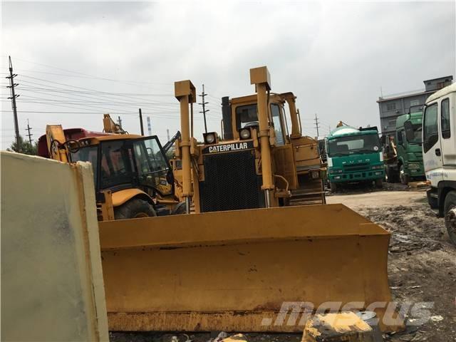 CAT D7R Bulldozer