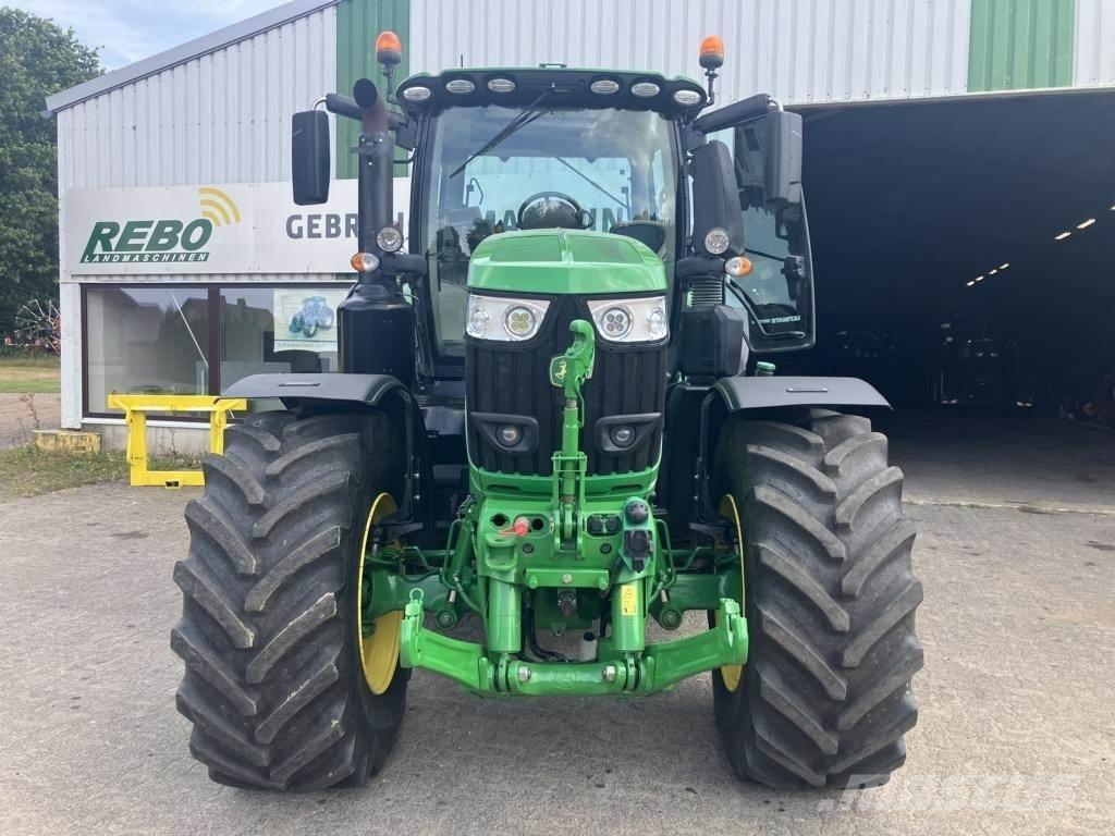 John Deere 6250R Traktoren