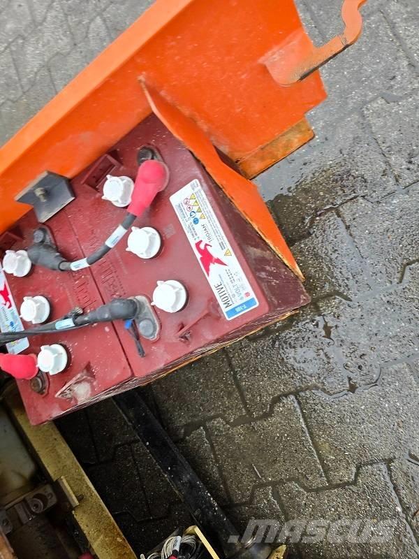 JLG 1230 ES Scheren-Arbeitsbühnen