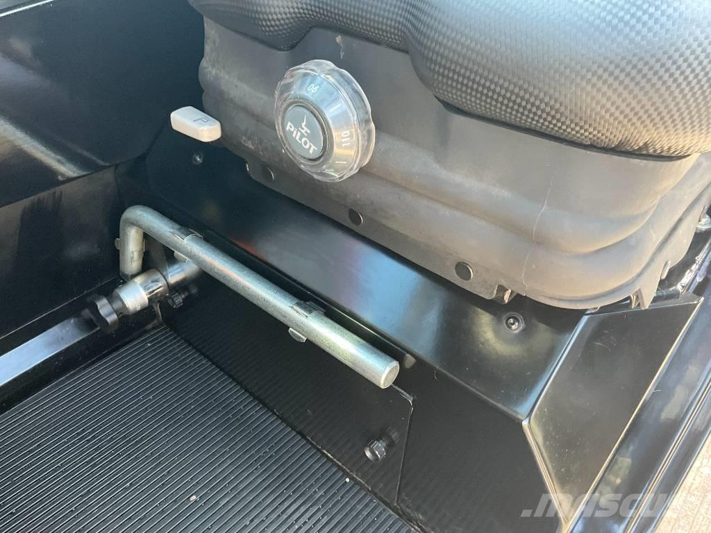 Manitou ULM 412 H Teleskoplader