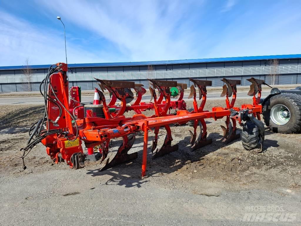 Kuhn Vari-Master 122 Wendepflüge