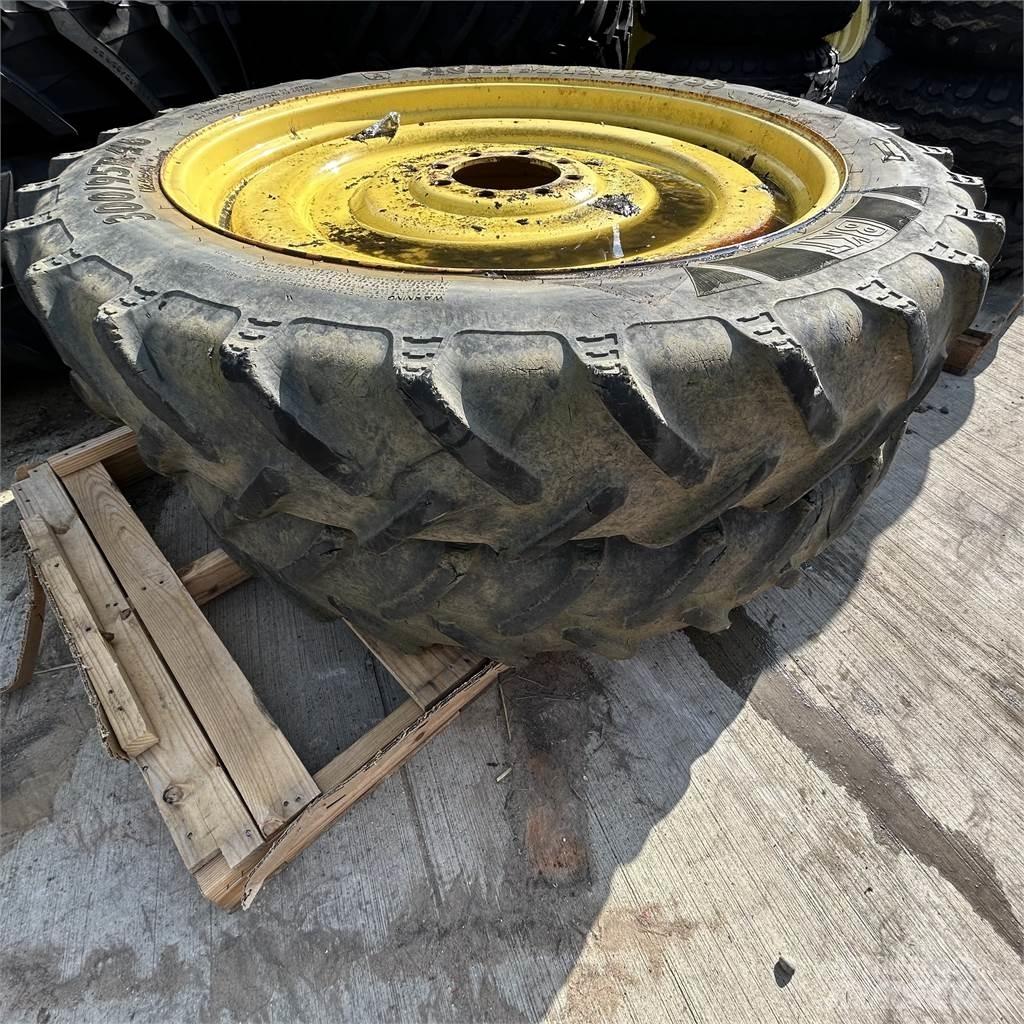  300/95R46 Reifen