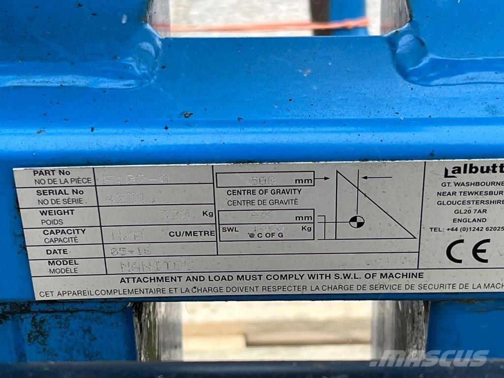 Albutt F402 Rundballenpressen