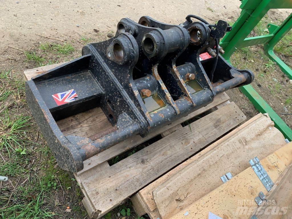 Cherry HEADSTOCK Teleskoplader für Landwirtschaft